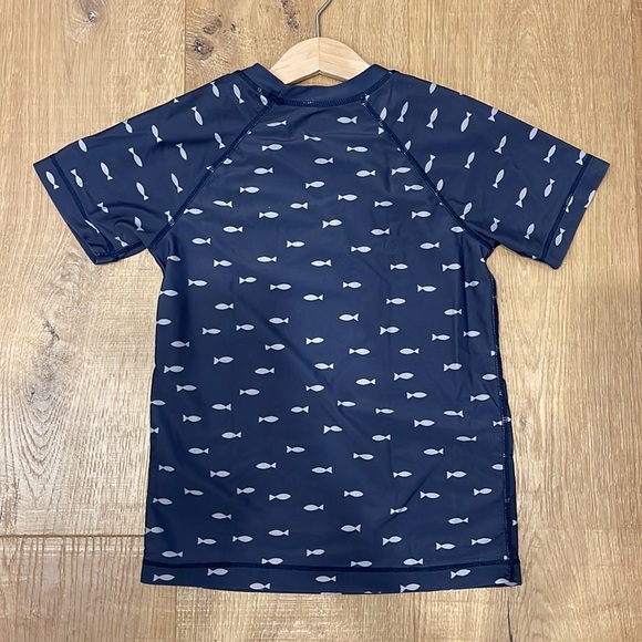 Tea Collection Kids Short Sleeve Rash Guard Swim Shirt - Size 8 - Picture 2 of 4